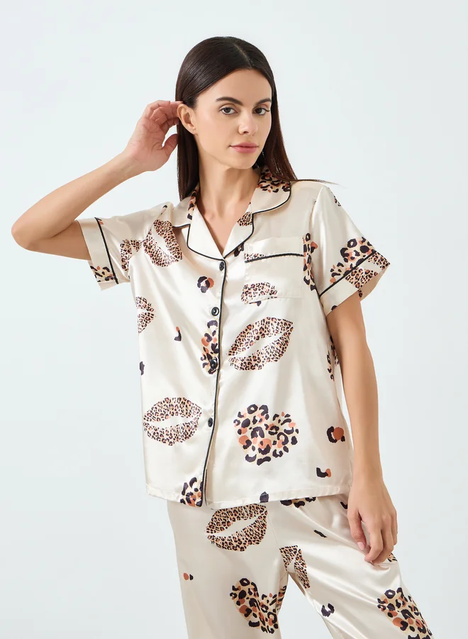 تايك تو طقم بيجاما وقميص ساتان بطبعة جرافيك